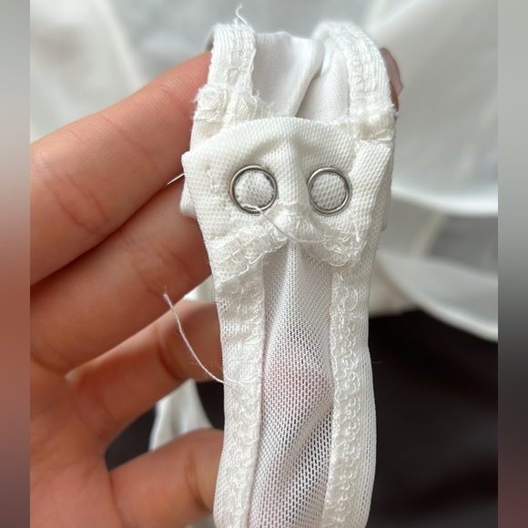 Bershka Sexy White Bodysuit - Picture 3 of 4